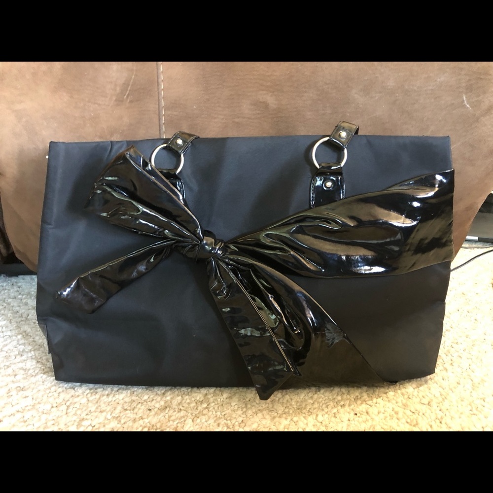 Paris Hilton Tote with black bow